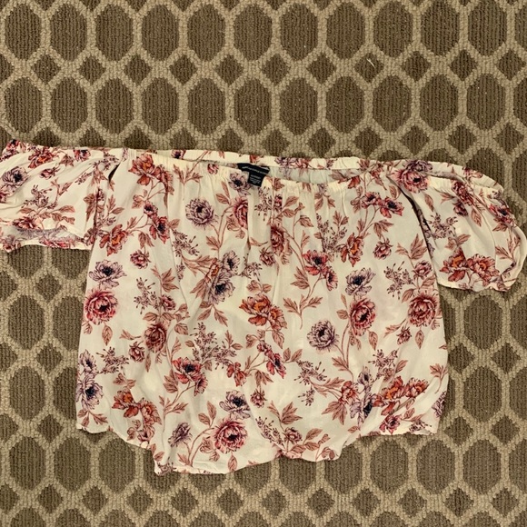 American eagle floral off the shoulder top - Picture 1 of 1
